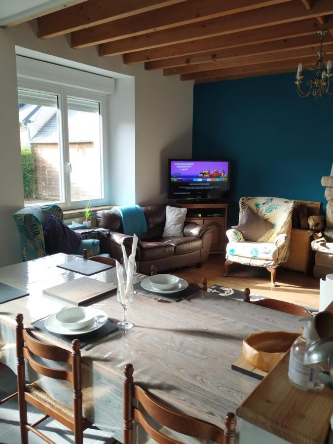 Le Jardin B&B Isigny-le-Buat Bagian luar foto