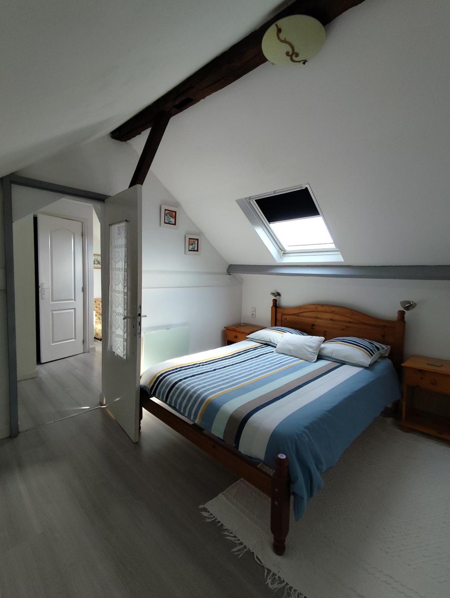 Le Jardin B&B Isigny-le-Buat Bagian luar foto