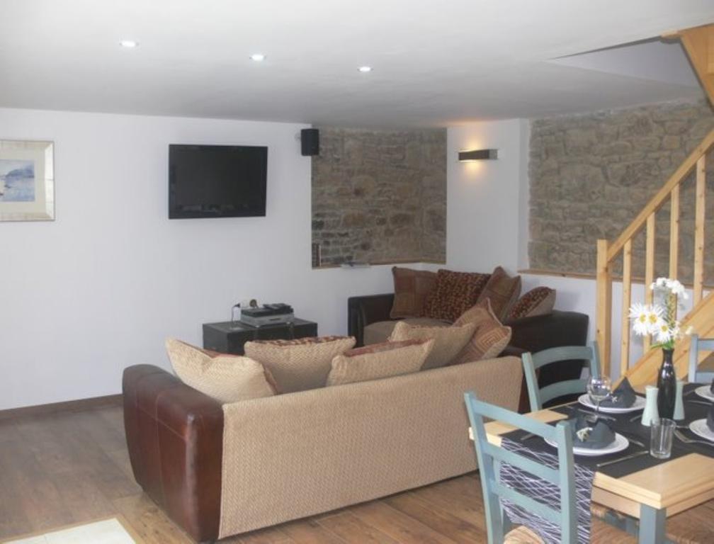 Le Jardin B&B Isigny-le-Buat Ruang foto